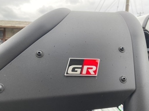 トヨタ　ハイラックス　GRスポーツバー