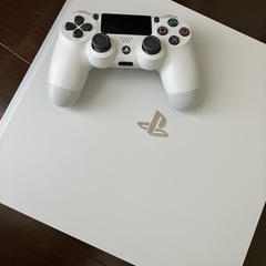 PS4 PRO CUH-7200B