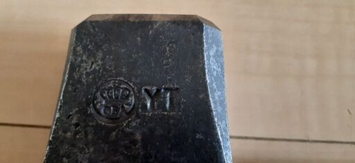 グレンスフォシュ　斧　キャンプ　薪割り