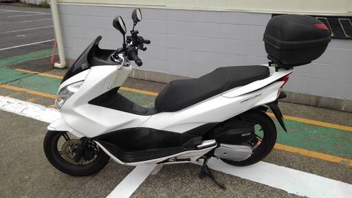 【引取先決定】ホンダ・PCX125　機関良好・整備済み　自賠責＆リヤボックス付き　通勤通学新生活に 引取先決定】ホンダ・PCX125 機関良好・整備済み 自賠責＆リヤボックス