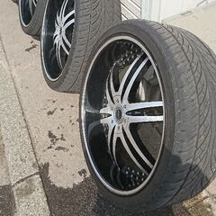 ランクルやタンドラ26インチ