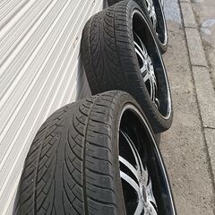 ランクルやタンドラ26インチ