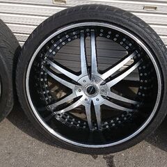 ランクルやタンドラ26インチ