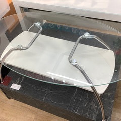 円形のガラスローテーブルです。【トレファク東大阪店】