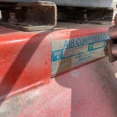 エアーコンプレッサー　バンザイ　エンジン付き　200v