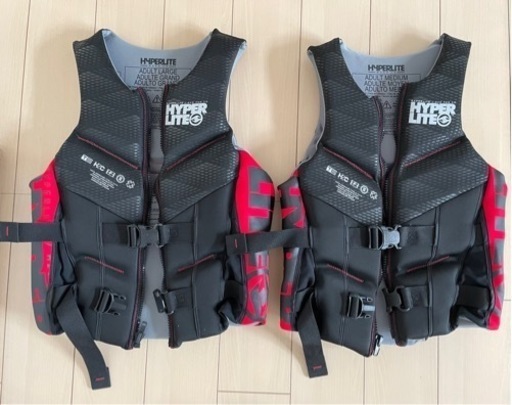 値下げしました】ライフジャケット hyperlite2個セット ...