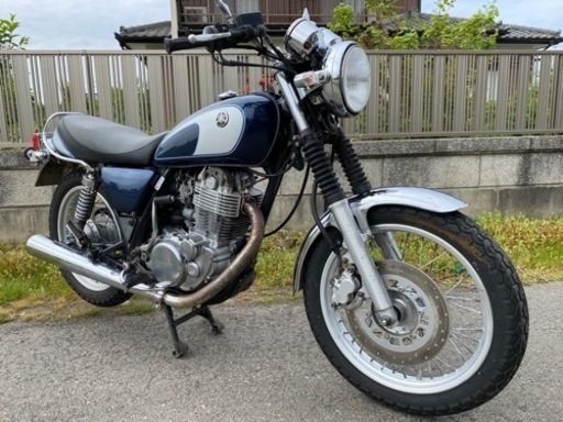 ☆SR400.車検令和6年3月！ほぼ2年付☆^_^プラグやオイルなど交換済みで快調ですよ☆400cc正統派ネイキッドバイク☆