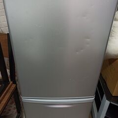☆5/16引取り限定☆Panasonicのノンフロン冷凍冷蔵庫138L、2014年製　の画像