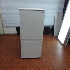 愛品館市原店】SHARP 2019年製 137L 2ドア冷蔵庫 SJ-D14E-S 【管理