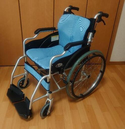 ケアテックジャパン 車椅子 自走式