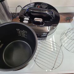 【リサイクルショップどりーむ天保山店】●2112●　Shop Japan　クッキングプロ　電気圧力鍋　2021年製　白米５合炊き　CV32SA-01　取扱説明書・レシピ本付き♪