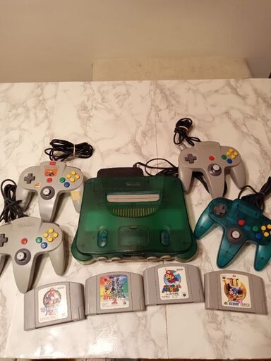 Niotendo 64 本体+カセット5つ+コントローラー4つ