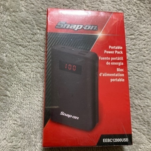 Snap-onモバイルバッテリー
