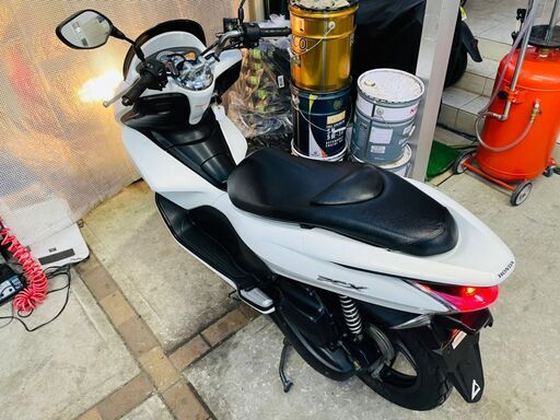 ☆実動！PCX PGM-Fi 白 人気の125ccスクーター 千葉 木更津から 配送可