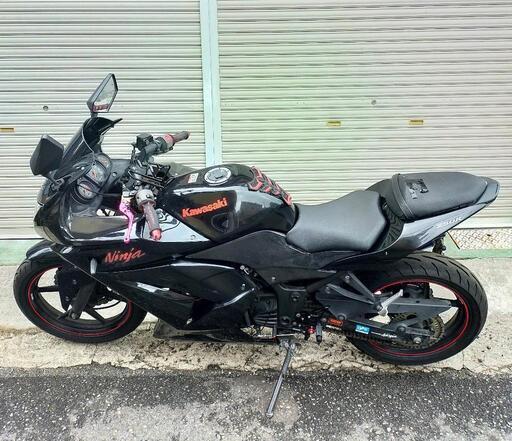 断熱材 the「燃費」250ccクラスで4気筒エンジン搭載 カワサキ「Ninja ZX-25R