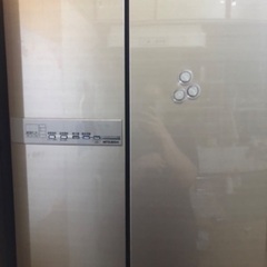 ウルトラCUBEシカルナ工房ペギラマーブルソフビ-冷蔵庫