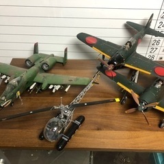 飛行機プラモデル完成品