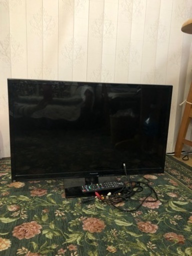 Panasonic パナソニック　液晶テレビ　32インチ