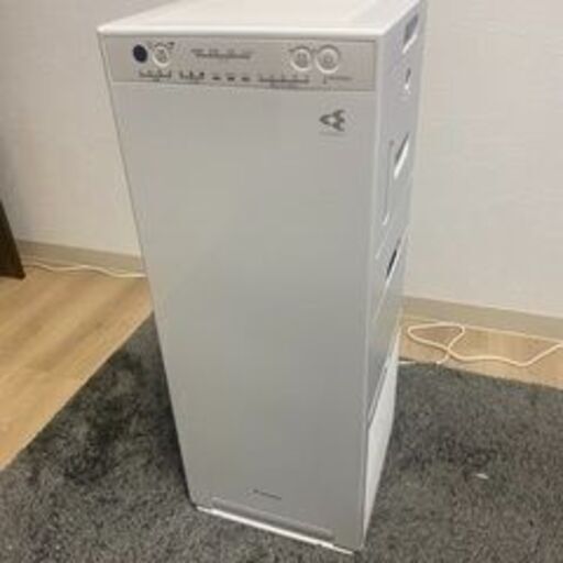 DAIKIN空気清浄機　ACK55W-Ｗ　2020年製①