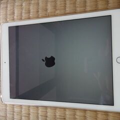 【取引中】iPad Air2 AU 16GB スマホとLINEが...