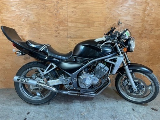 ★お支払総額15.8万円★ カワサキ バリオス250 ZR250A 規制前バリオス！ 社外マフラー！ 価格高騰中！ 人気のバリオス！！カスタムベースにも♪ 関東圏内即日配送可能です！ ☆お支払総額15.8万円☆ カワサキ バリオス250 ZR250A 規制前バリオス