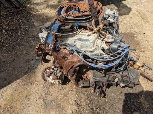 マツダファミリアのボロボロエンジン12000円売り ファッション 