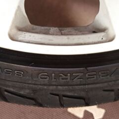 １９インチホイールCOSMIC VENERDI Zwinger 19/8j/5H-114.3+45 4本　白　ホワイト　近隣まで取りに来れる方限定