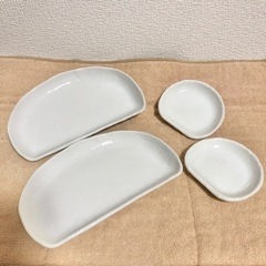 白皿　大小4枚セット
