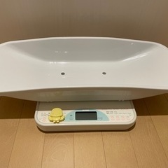 デジタル　ベビースケール　赤ちゃんの体重計