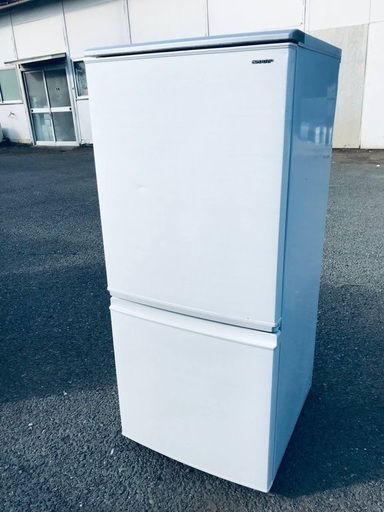 ♦️EJ188番 SHARPノンフロン冷凍冷蔵庫 【2018年製】