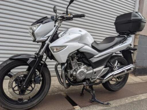 スズキ GSR250   ETC  GIVI  LED スズキ GSR250 ETC GIVI LED