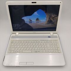富士通 第2世代Core i7搭載 新品SSD240G メモリ8G CD/DVD読み書き 大画面