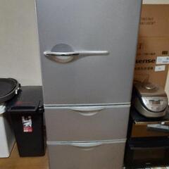 【ネット決済】SANYO ノンフロン冷凍冷蔵庫261L 2010...