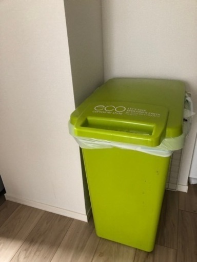 ゴミ箱