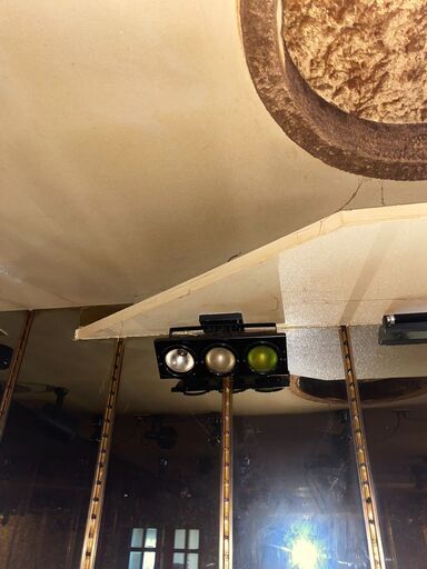 ミラーボール、フラッシュライト、スポットライト、回転ライト等一式