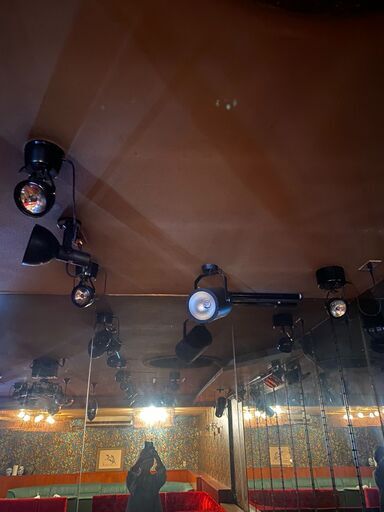 ミラーボール、フラッシュライト、スポットライト、回転ライト等一式