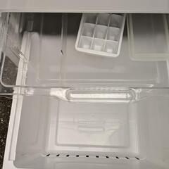 冷蔵庫 ハイセンス 2016年 130L HR-D1301💳自社配送時🌟代引き可💳※現金、クレジット、スマホ決済対応※【3ヶ月保証★送料に設置込】