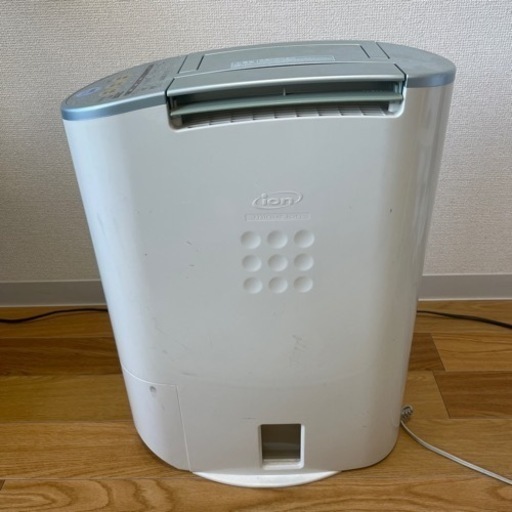 Nationalの除湿乾燥機
