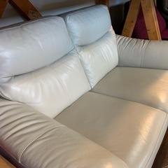 ⭐️本革⭐️IDC大塚家具 2人掛けソファ レザー 高級