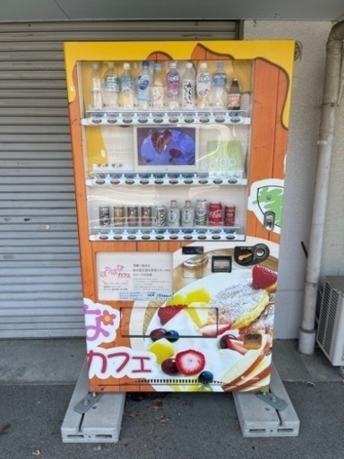 富士電機 自動販売機 ２５セレ ３０ボタン LED モニター付き 飲料