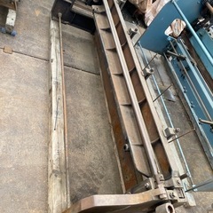 鉄工場 折り曲げ機