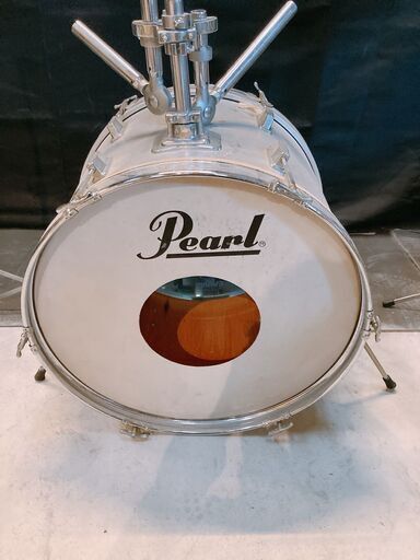 145 Pearl   ドラムセット一部  スネアスタンド　シンバルスタンド2個　クラッシュシンバル　　バスドラム　フロアタム　ドラムスローン