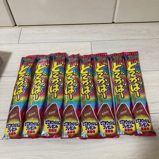 決まりました〆】チロルチョコ1000個 + ミニミニハートチョコ181個