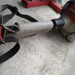 【値引き】（お話し中）共立刈払機26cc