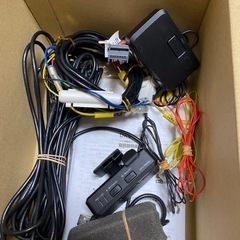 ケンウッド　彩速ナビ　S706   前後ドライブレコーダー