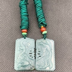 本翡翠ペンダント　龍鳳　グァテマラ産　アイス系　完美品　国石　ギフト　5月誕生石　幸運石　