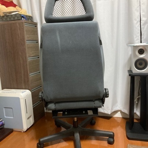 取引中　レカロシートと専用の事務脚をセットで。RECARO