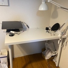 IKEA イケアデスク+デスク照明　セット