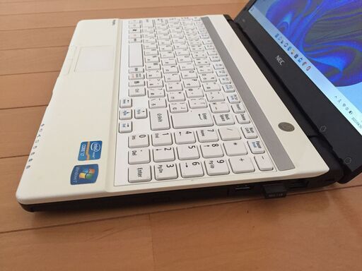 F77　 NEC 中古☆8GB☆win11☆Corei7☆新品SSD256G
