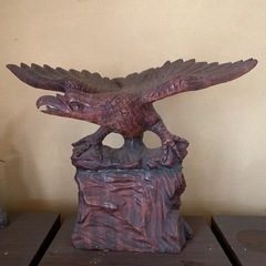 鷲　鷹　木彫りの飾り　アンティーク　